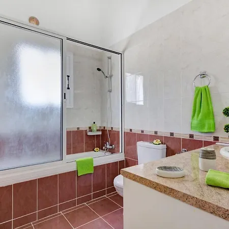 Coral Bay 3Bedroom Villa Marios With Pool